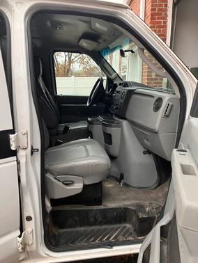 2011 Ford E250 Work Van