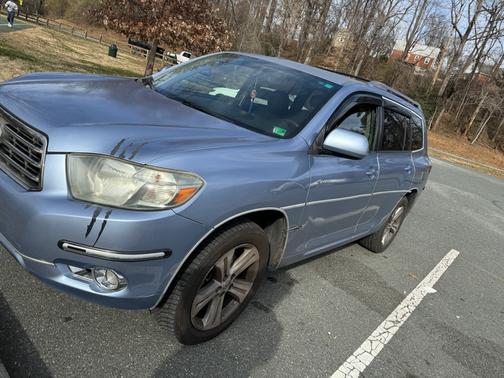 Blue 2008 Toyota Highlander Sport