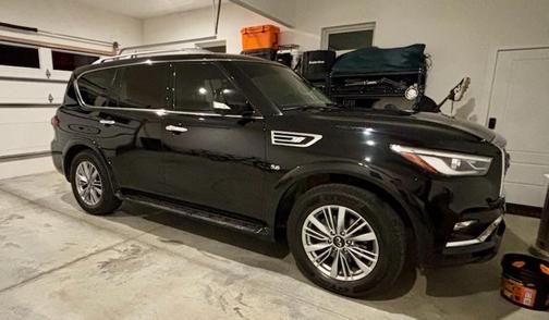 Black 2020 INFINITI QX80 LUXE