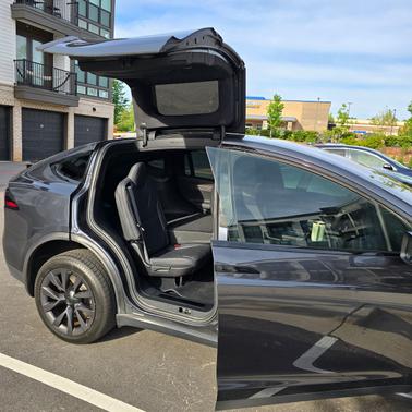 Gray 2024 Tesla Model X Long Range