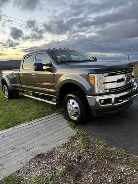 2017 Ford F-350 Lariat