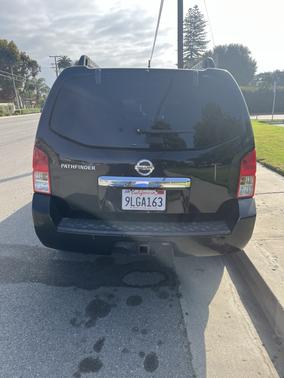Black 2008 Nissan Pathfinder S