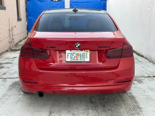 2018 BMW 320 i xDrive
