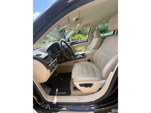 2017 Volkswagen Touareg V6 Sport w/Technology