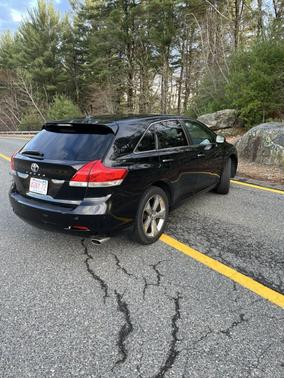 2011 Toyota Venza Base