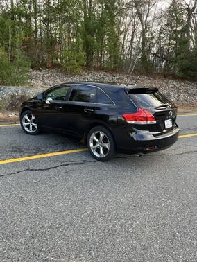 2011 Toyota Venza Base