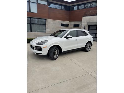 2022 Porsche Cayenne AWD