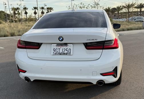 2020 BMW 330 i