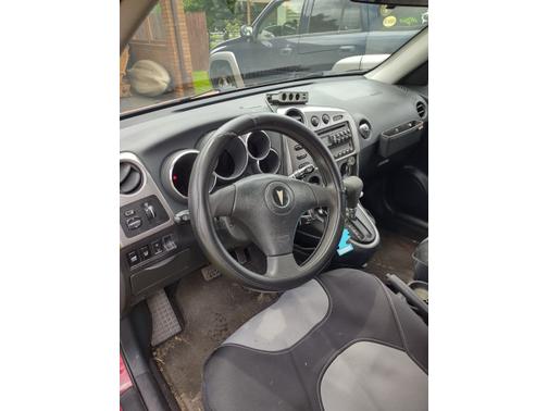 2006 Pontiac Vibe Base