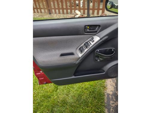 2006 Pontiac Vibe Base