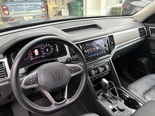 2021 Volkswagen Atlas 3.6L SEL Premium