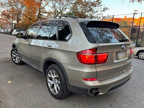 2012 BMW X5 xDrive 35i Sport Activity