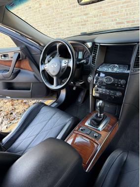 2013 INFINITI FX37 Base