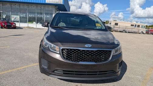 2017 Kia Sedona LX