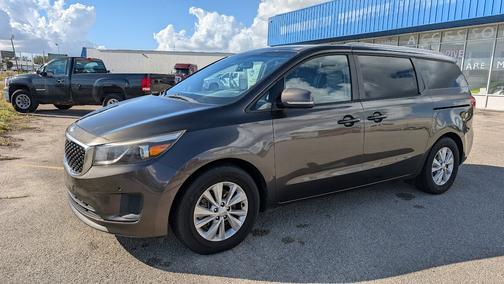 2017 Kia Sedona LX