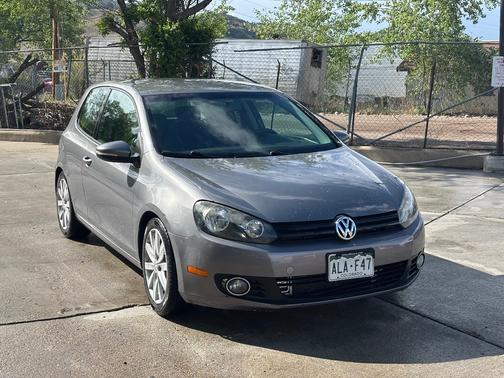 Gray 2010 Volkswagen Golf TDI