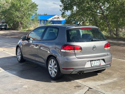 Gray 2010 Volkswagen Golf TDI