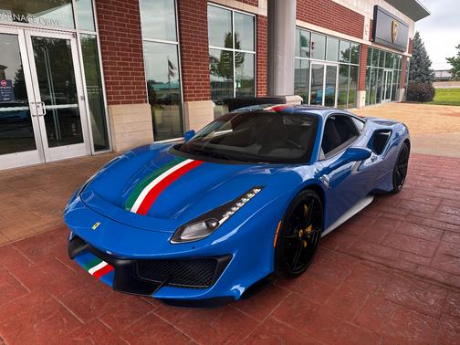 Blue 2019 Ferrari 488 Pista Base