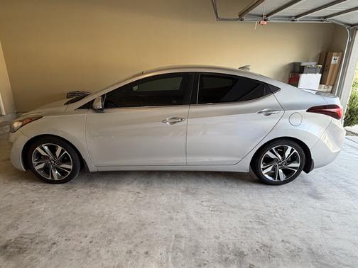 Silver 2014 Hyundai ELANTRA Limited