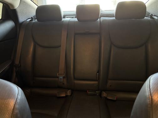 Silver 2014 Hyundai ELANTRA Limited