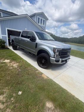 Silver 2022 Ford F-250 Lariat