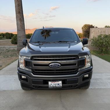 Gray 2018 Ford F-150 XLT