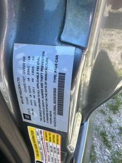 Gray 2006 Pontiac GTO Base