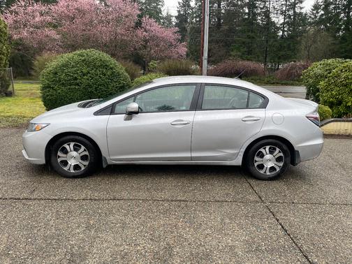 Silver 2013 Honda Civic Hybrid Base