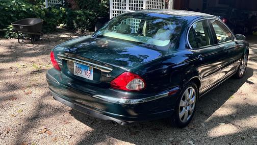 Green 2004 Jaguar X-Type 3