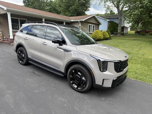 Brown 2026 Kia Sorento X-Line SX