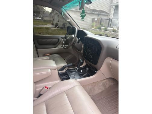 2001 Toyota Land Cruiser Base