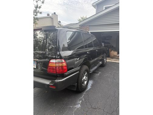 2001 Toyota Land Cruiser Base