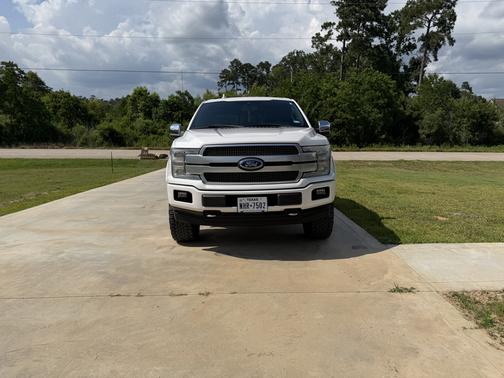 White 2018 Ford F-150 Platinum
