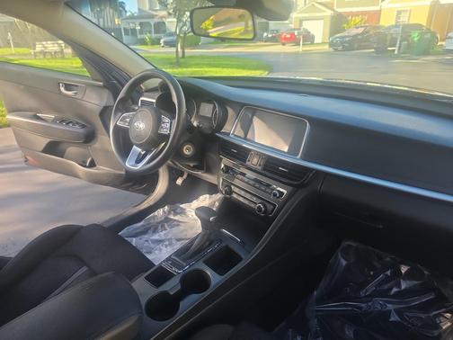 Black 2019 Kia Optima LX