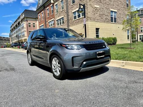 2018 Land Rover Discovery SE