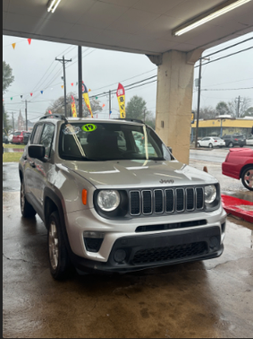 Silver 2019 Jeep Renegade Sport