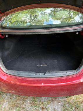 Red 2013 Hyundai ELANTRA GLS