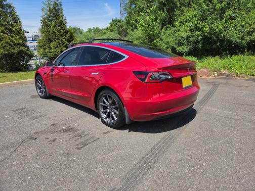 Red 2018 Tesla Model 3 Long Range