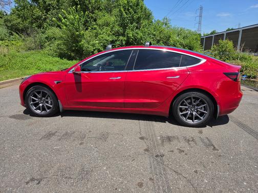Red 2018 Tesla Model 3 Long Range