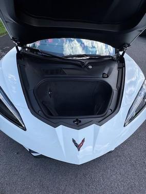 White 2024 Chevrolet Corvette Stingray w/3LT