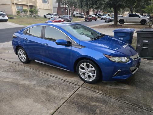 2017 Chevrolet Volt Premier
