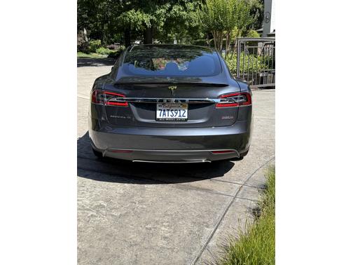 2015 Tesla Model S P90D