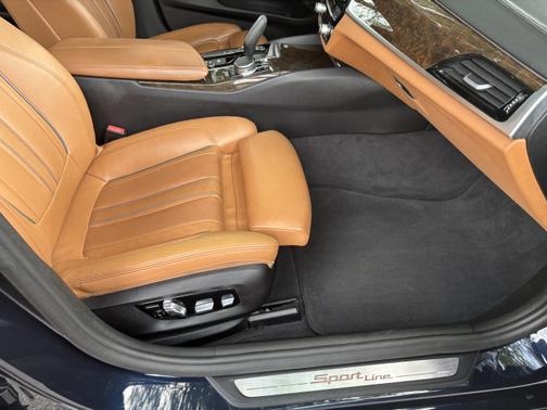 2017 BMW 540 i xDrive