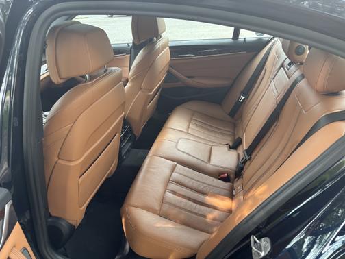 2017 BMW 540 i xDrive