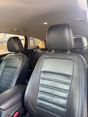 White 2017 Ford Escape Titanium