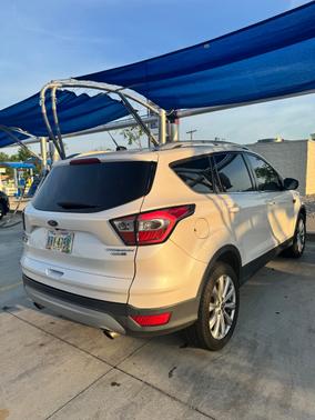 White 2017 Ford Escape Titanium