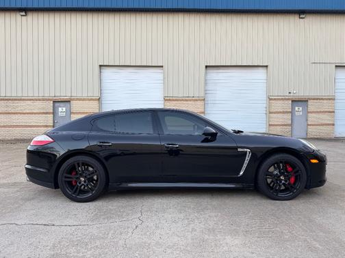 2012 Porsche Panamera Panamera Turbo