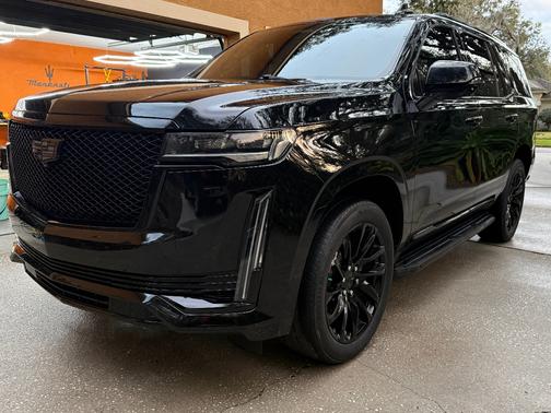 2021 Cadillac Escalade Luxury