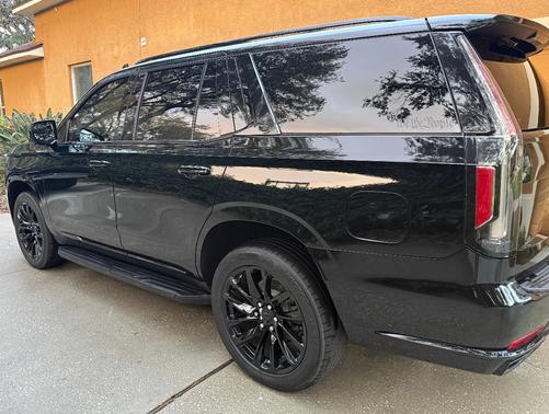 2021 Cadillac Escalade Luxury