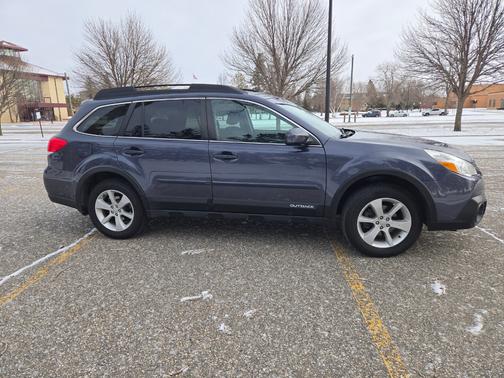 2014 Subaru Outback 2.5i Premium